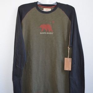 SOLD Dakota Grizzly Mens Long Sleeve Tshirt XL